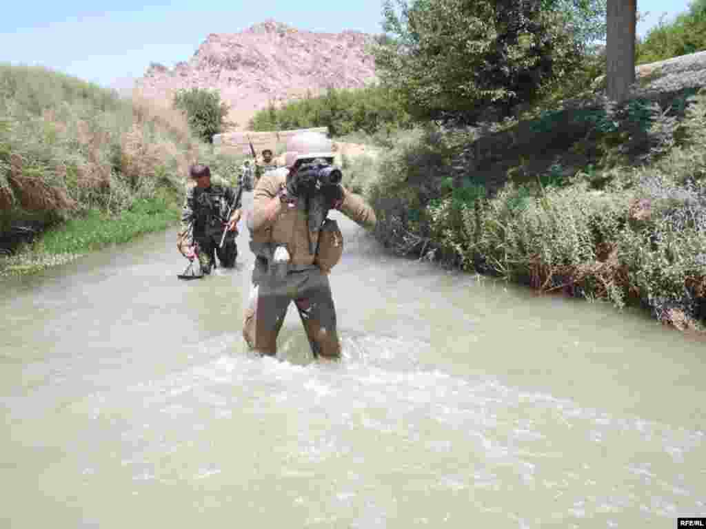Covering The Heart Of The War In Kandahar #23