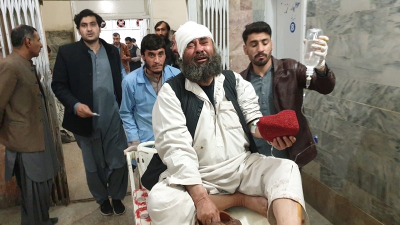 Пакистан: Деветмина загинати во експлозија во џамија 