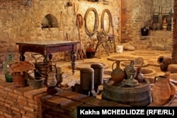 Старинный винный подвал в Кахетии