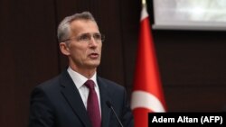آرشیف/ منشی عمومی ناتو در یک کنفرانس خبری در ترکیه / Source: Adem Altan (AFP)