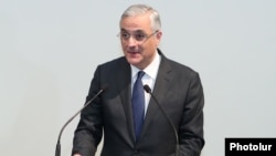 Вице-премьер Армении Мгер Григорян