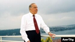 Heydar Aliyev handed power to his son in 2003.