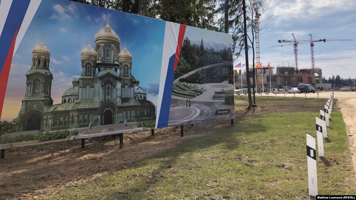 A Cathedral For Russia S Armed Forces Has Clergy Wary Of Merging