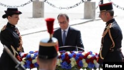 Fransoa Oland na ceremoniji