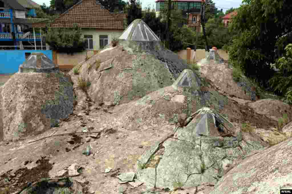 Təmirə ehtiyaclı tarixi abidələr #33