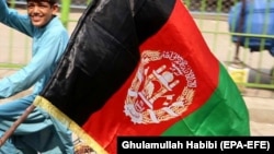 آرشیف، عکس جنبه تزئینی دارد.