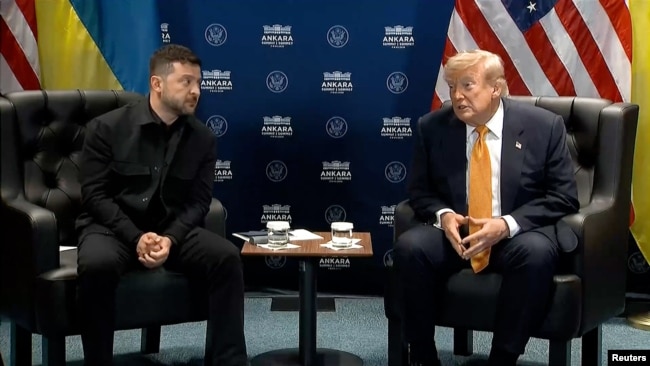 Presidenti i SHBA-së, Donald Trump, dhe presidenti i Ukrainës, Volodymyr Zelensky. Ankara, 8 korrik 2026.