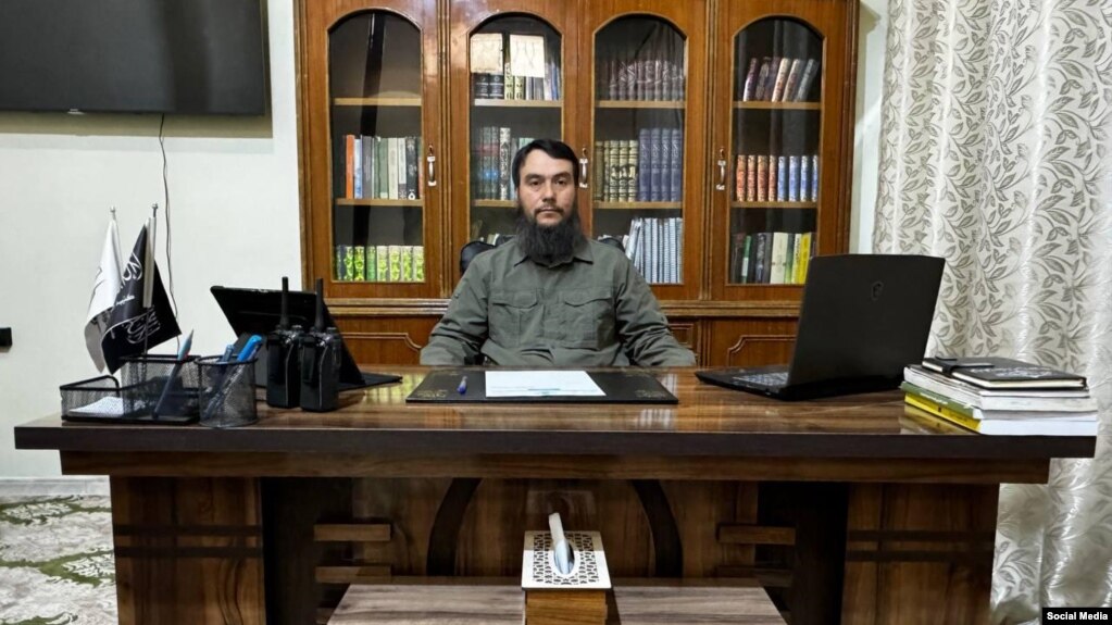 Foreign Fighters Promoted In Syria's New Army Have Their Governments Concerned