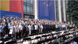 Amalgamare în centul Chișinăului. Doi prim-miniștri și o președintă îndeamnă la unire primarii moldoveni