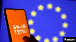FOTO DE ARHIVĂ: Logo-ul companie chinezești Temu și steagul UE.
