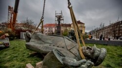 Знесення пам'ятника Івану Конєву у Празі, 3 квітня 2020 року