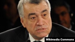 N.Əliyev