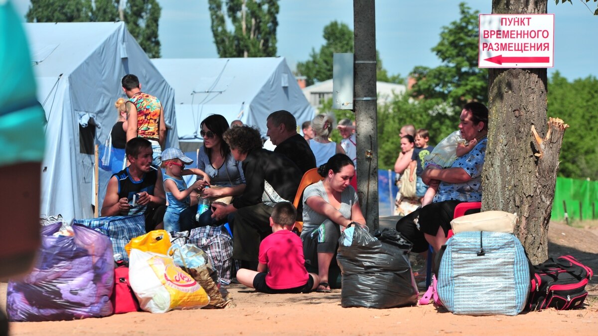 Переселенцы это. Беженцы в России картинки. Пункт временного размещения. Украинские беженцы Таймс. Социальная защита беженцев фото.