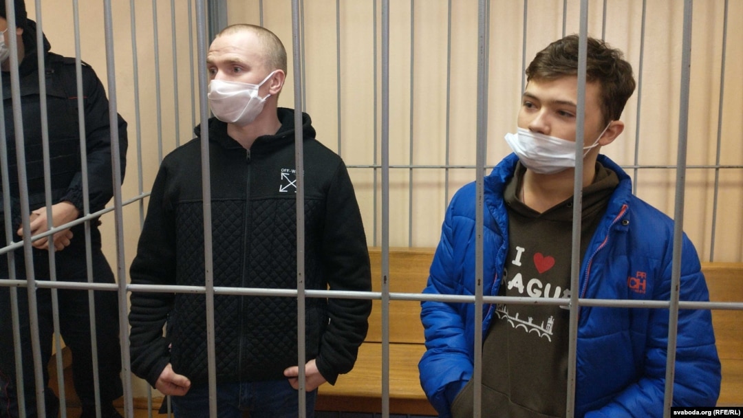 Mikita Zalatarou (right) and Dzmitry Karneyeu in the court in Homel, Belarus