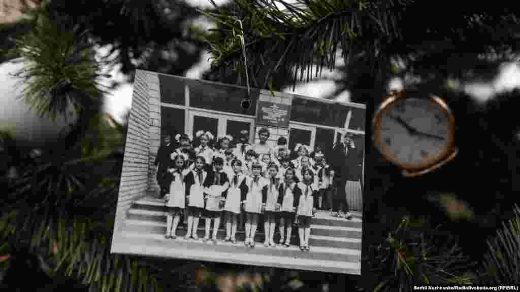Шкільна фотографія радянських часів прикрасила ялинку Прип&#39;яті