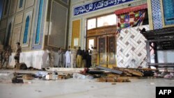 Суфійська мечеть Лал Шахбаза Каландара після теракту, місто Сехван, Пакистан, 16 лютого 2017 року