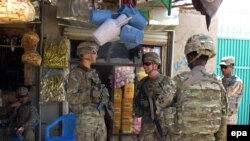 Pjesëtarë të ushtrisë amerikane në qytetin Kandahar në Afganistan