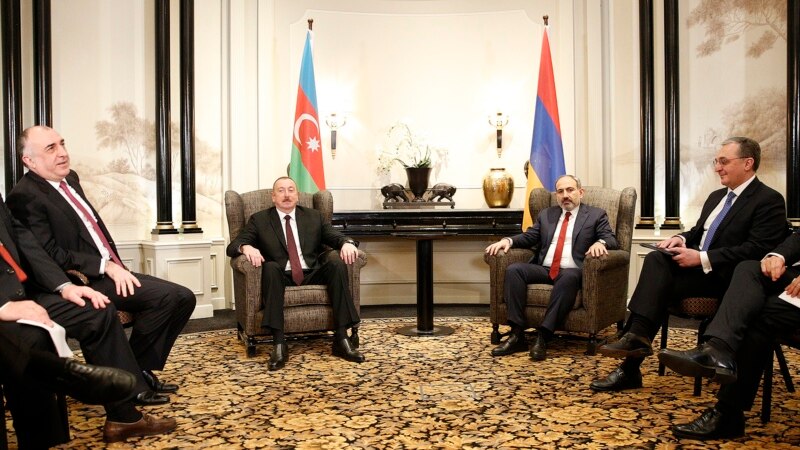 Armenian-Azeri Summit Described As ‘Positive’
