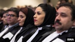گروهی از وکلای ایرانی در یک مراسم رسمی، ۱۳۹۷