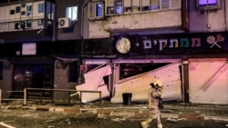 نمایی از خرابی‌های ناشی از شلیک‌ موشک‌های ایران در تل آویو