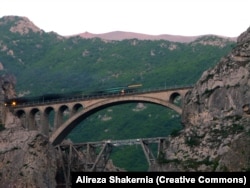 The Veresk Bridge on the Trans-Iranian Railway.