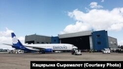 Самолет белорусской авиакомпании "Белавиа" в аэропорту Минска