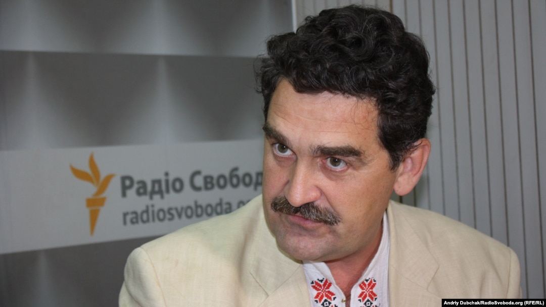 Игорь Семиволос