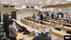 Izricanje presude četvorici bivših državnih funicionera Severne Makedonije za učestvovanje u izazivanju nasilja u Sobranju, 27. apirla 2017. Presude su izrečene četiri godine kasnije 26. jula 2021. 