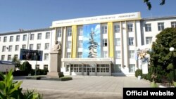 Мұхтар Әуезов атындағы Оңтүстік Қазақстан мемлекеттік университеті (Сурет университеттің ресми сайтынан алынды).