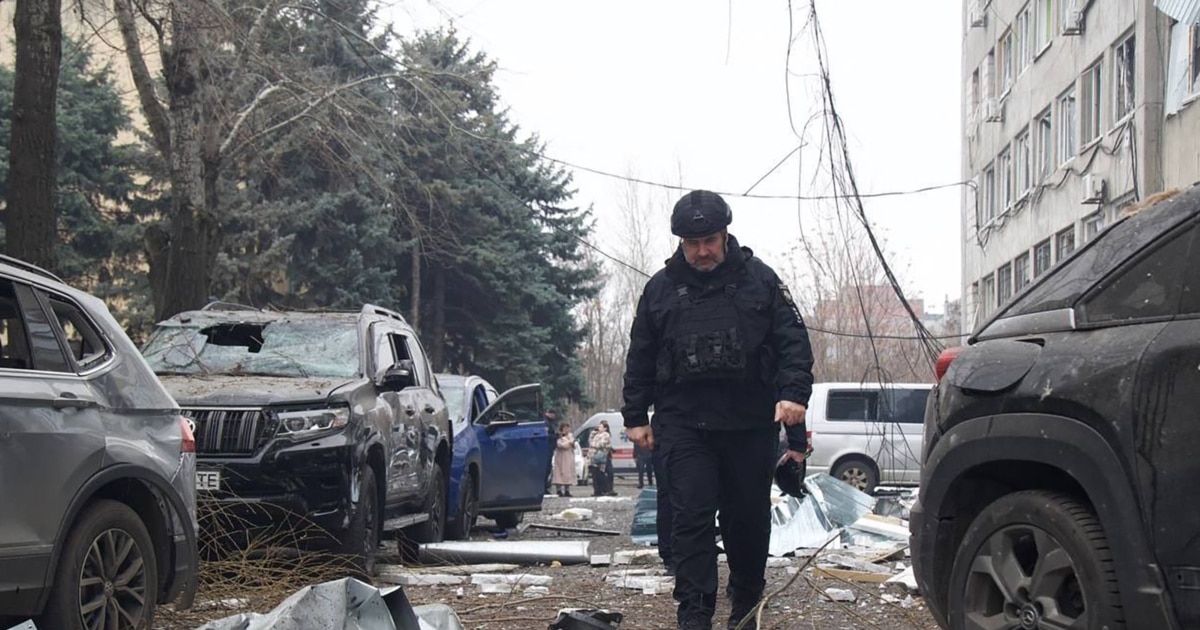 Ракетний удар по Дніпру: число постраждалих зросло, більшість з них залишаються в лікарні