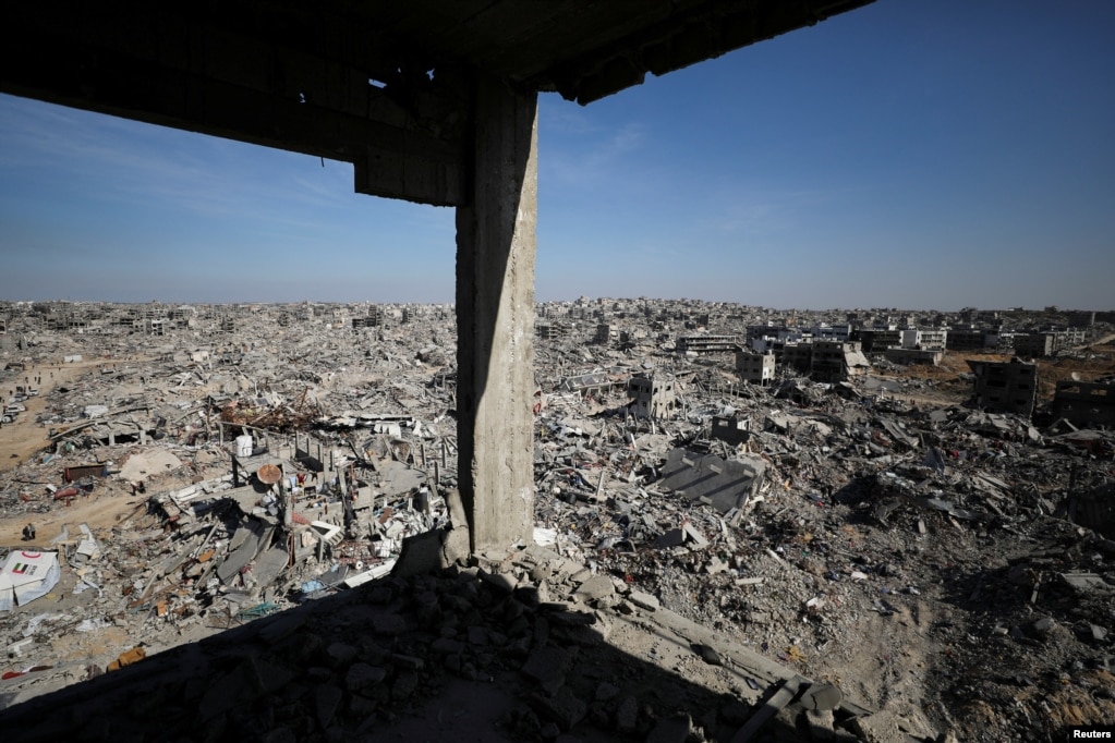 Lufta në Gazë ka shkaktuar viktima të shumta dhe dëme të mëdha materiale. Si pasojë e ofensivës izraelite janë vrarë më shumë se 46.000 palestinezë.