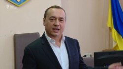 Мартиненко після засідання суду подякував своїм 20 поручителям (відео)