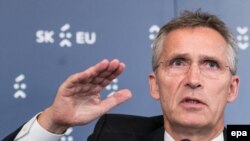 Jens Stoltenberg na neformalnom sastanku ministara odbrane članica EU u Bratislavi, 27. septembra 2016.