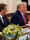 Президент США Трамп звертається говорить під час зустрічі з президентом України Зеленським та європейськими лідерами. Вашингтон, 18 серпня 2025.