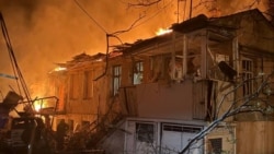 Наслідки російського удару по житлових будинках Одеси. 2 людей загинули. 24 квітня 2026 року