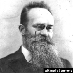 Голова Української Центральної Ради, історик Михайло Грушевський