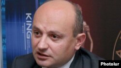 Глава парламентской фракции партии «Наследие» Степан Сафарян 