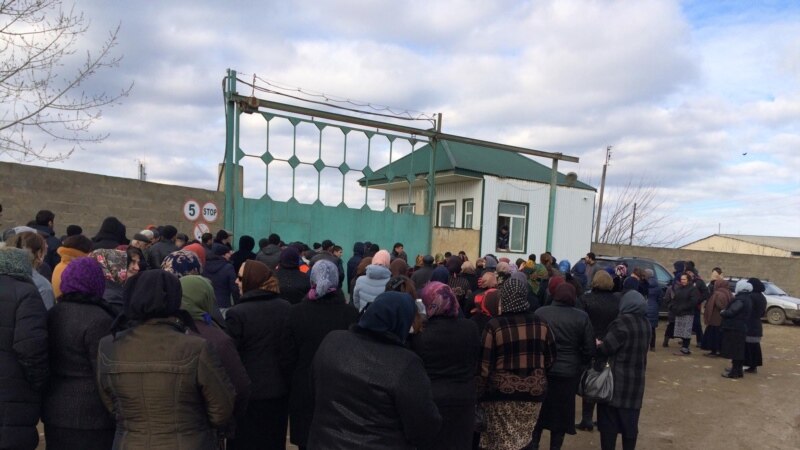 Жители дагестанского села требуют закрыть нефтеперегонный завод