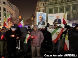 În România, trăiesc aproximativ 4.000 de iranieni.