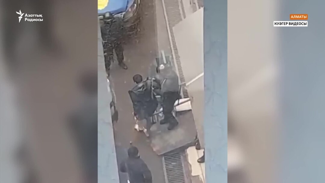 Беккер порно қарындаш суреттері жеке