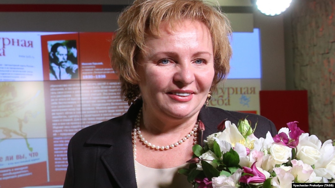 Жас әйелді қорлаған қарттың порно видеосы