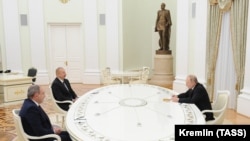 Встреча Путин-Пашинян-Алиев в Москве, 11 января 2021 г․