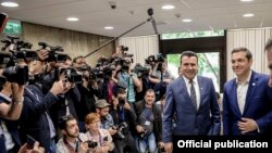 Premierii Macedoniei şi Greciei Zoran Zaev şi, respectiv, Alexis Tsipras