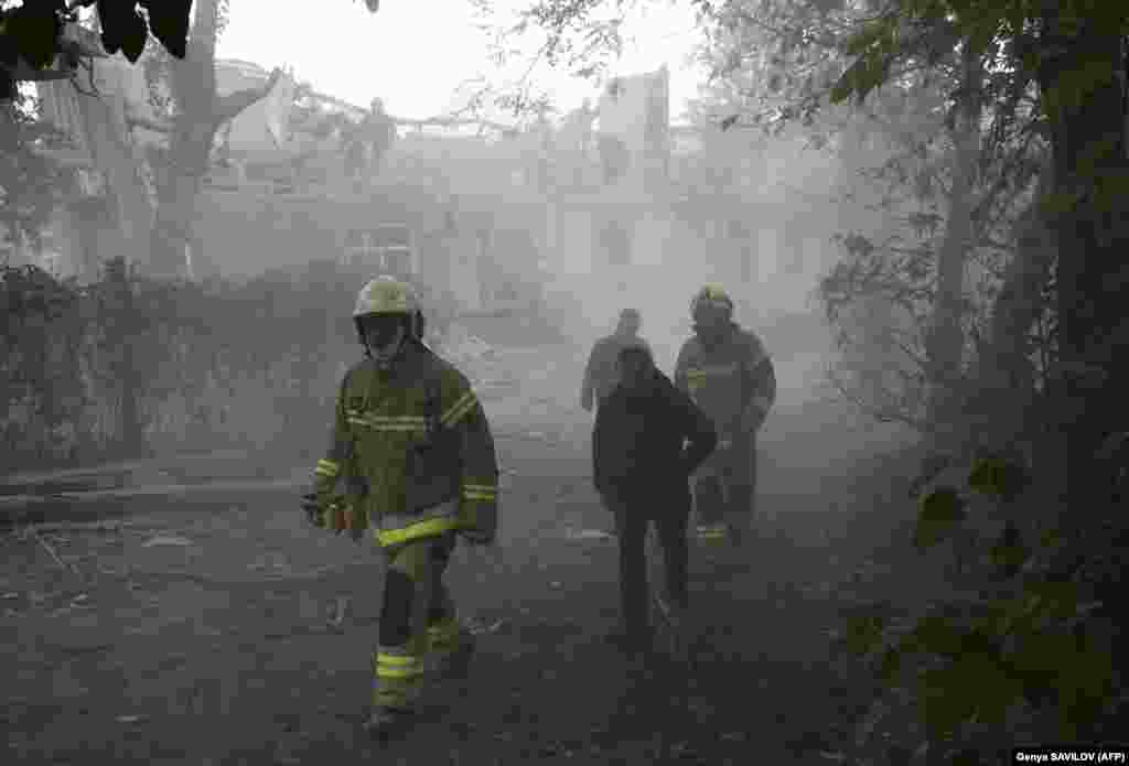 За даними ДСНС, до ліквідації наслідків залучили понад 60 рятувальників та 18 одиниць техніки