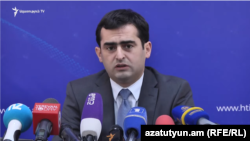 Բարձր տեխնոլոգիական արդյունաբերության նախարար Հակոբ Արշակյանը մամուլի ասուլիս է տալիս, 18-ը դեկտեմբերի, 2019թ.