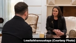 Падчас сустрэчы Зяленскага зь Ціханоўскай у Вільні 25 студзеня 2026