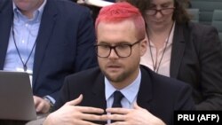 Christopher Wylie Britaniyanın parlament komitəsində ifadə verir, 27 mart, 2018-ci il