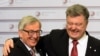 Ukrainanyň prezidenti Petro Poroşenko (s) we Ýewropa Komissiýasynyň prezidenti Jean-Claude Juncker (ç). Riga, 22-nji maý, 2015