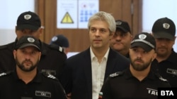 Арестуваният кмет на Варна Благомир Коцев в Софийския градски съд, 12 септември 2025 г.