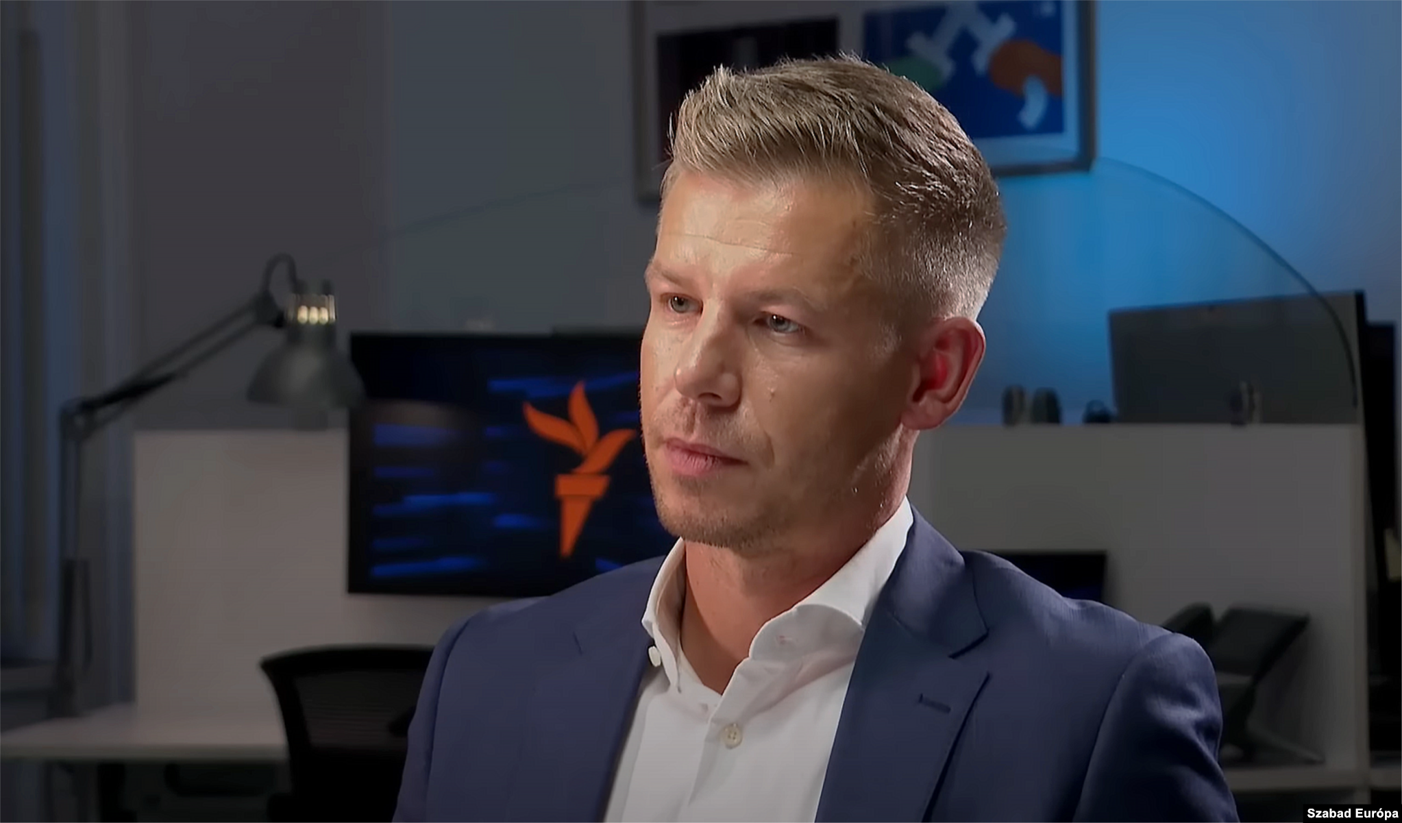 Петер Мадяр дає інтерв’ю Радіо Свобода. Будапешт, осінь 2025 року